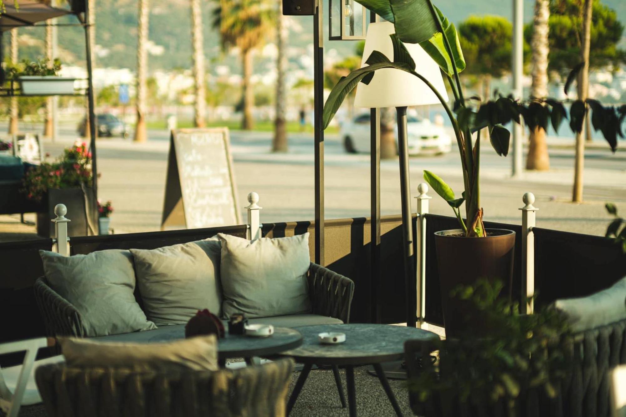 Chic Boutique Hotel Vlorë Exterior foto