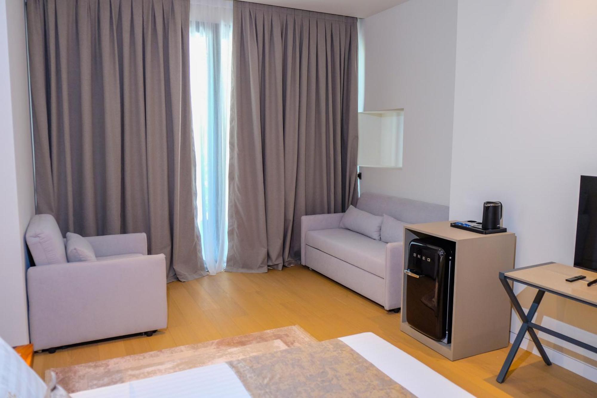 Chic Boutique Hotel Vlorë Exterior foto