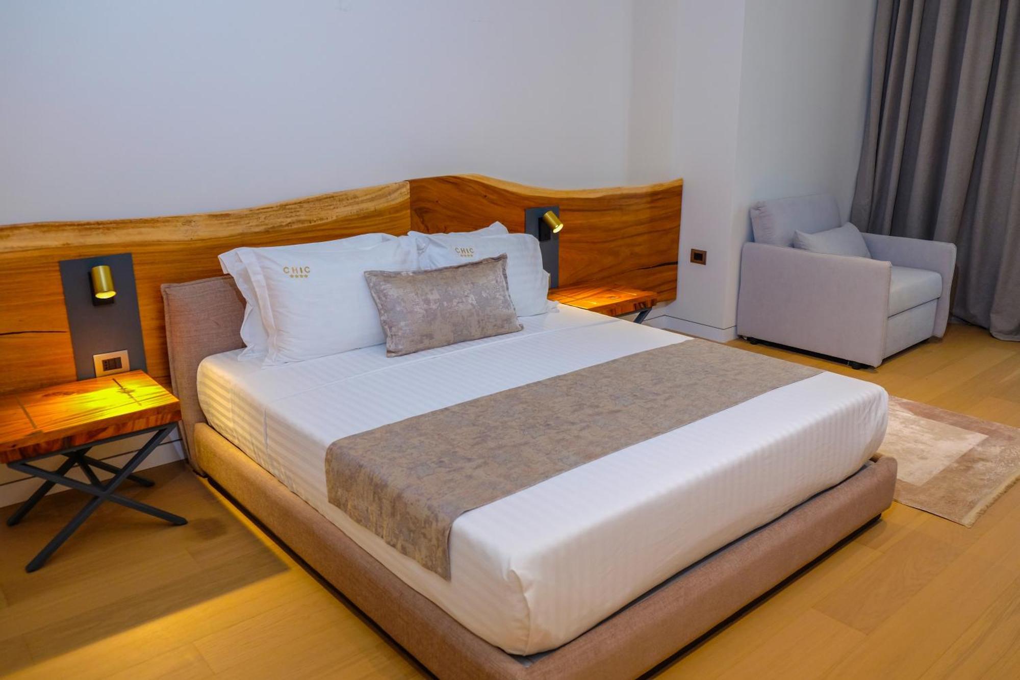 Chic Boutique Hotel Vlorë Exterior foto